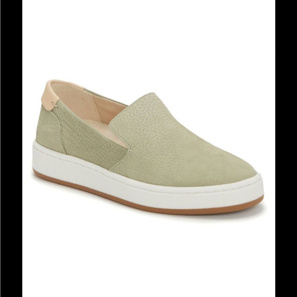 Lucky Brand Size 9.5 Hadie Slip On Sneakers - Picture 1 of 6